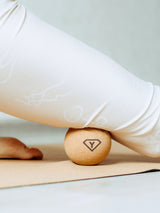 2 Yogablöcke Moon mit Massage-Ball