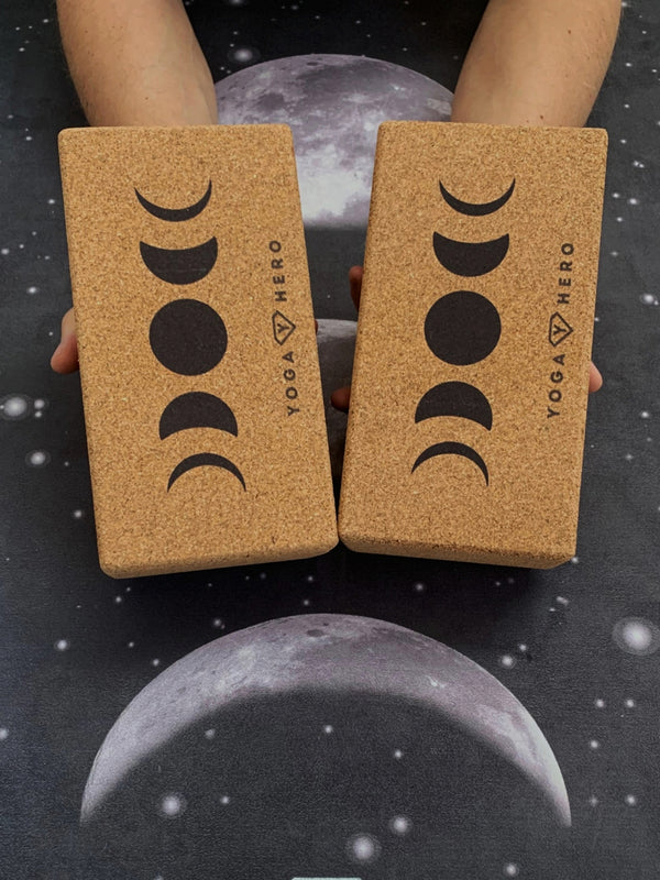 2 blocs de yoga Moon avec balle de massage