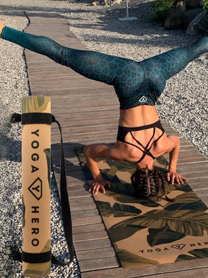 Yoga Set Cork Leaves